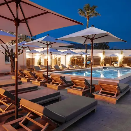 Le Mirage Hotel